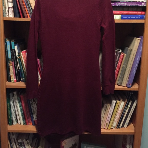 Maroon sweater dress - Picture 2 of 2